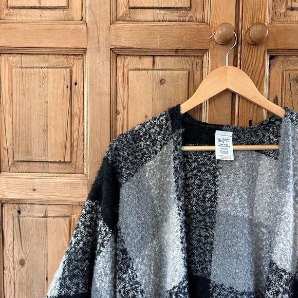 Woolrich‎ Women's Ultra Soft & Cozy Blanket Wrap (Amelia, OSFM) - Picture 2 of 5